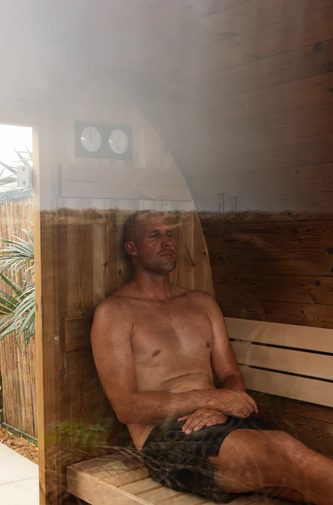 Almost Heaven Takoa 4-6 Person Half Moon Barrel Sauna (Heritage Collection) - Image 13