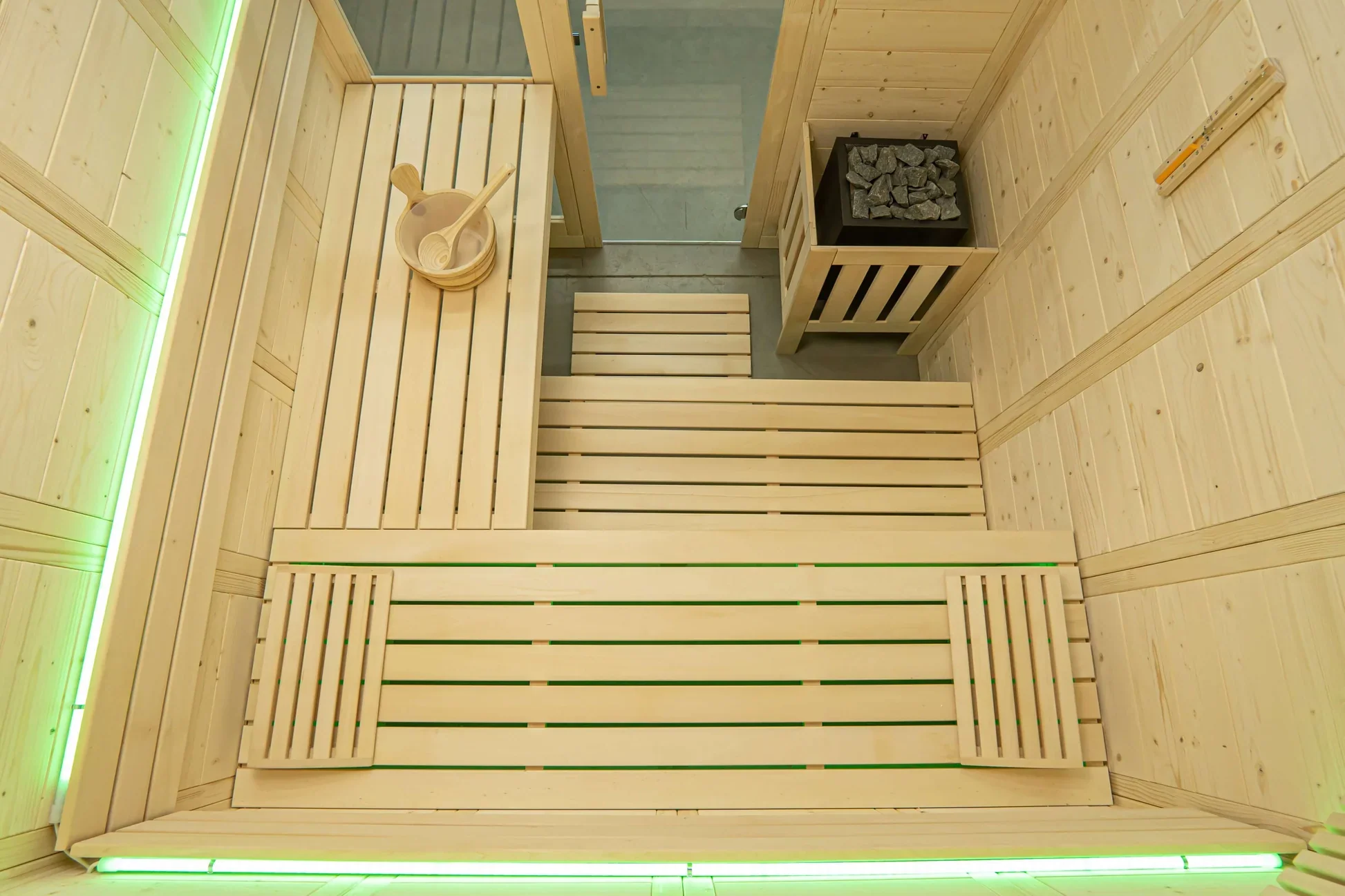 Almost Heaven Wolfpine 2-5 Person Indoor Sauna (Heritage Collection) - Image 6