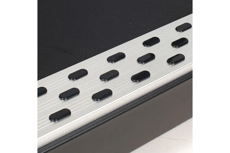 CF Malibu 9T Treadmill (TouchScreen) - Image 8