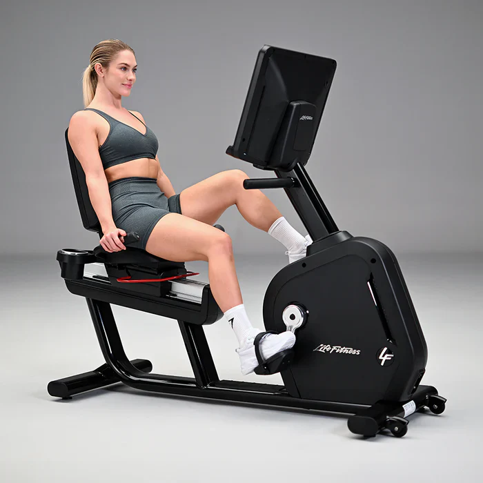 Life Fitness Club Series + Recumbent Lifecycle Bike - Image 12