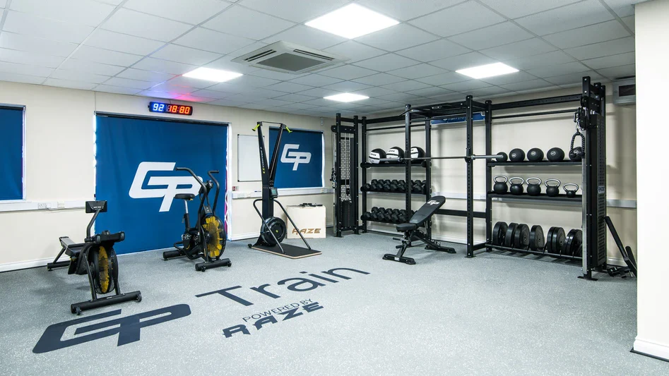 Seamless Vulcanized Rubber Gym Flooring - Image 5