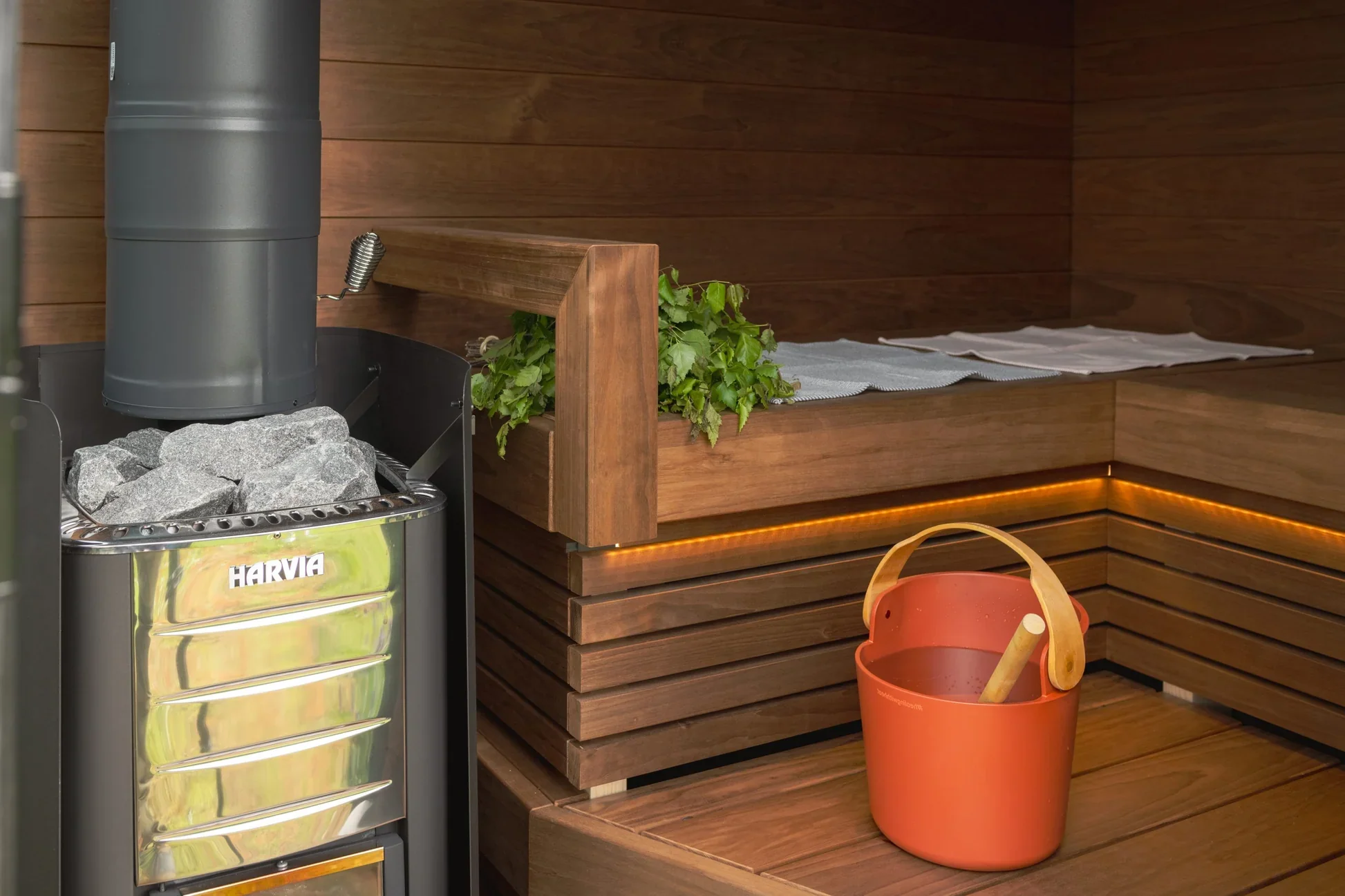 Thermasol Nordic Misty Outdoor Sauna - Image 3